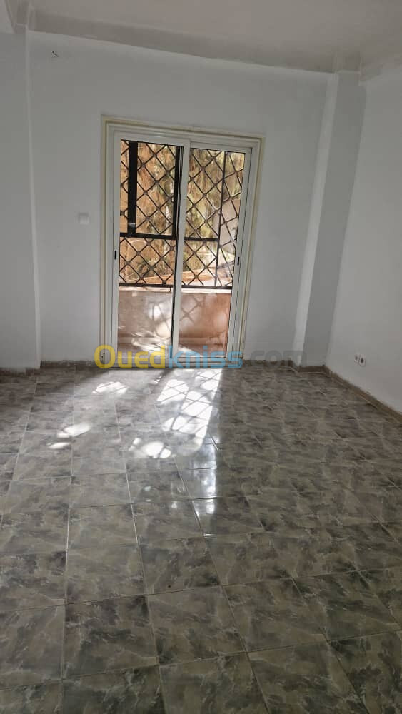 Vente Appartement F3 Alger Dely brahim