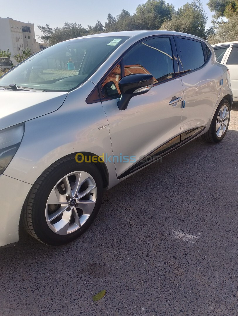 Renault Clio 4 2016 Limited 2