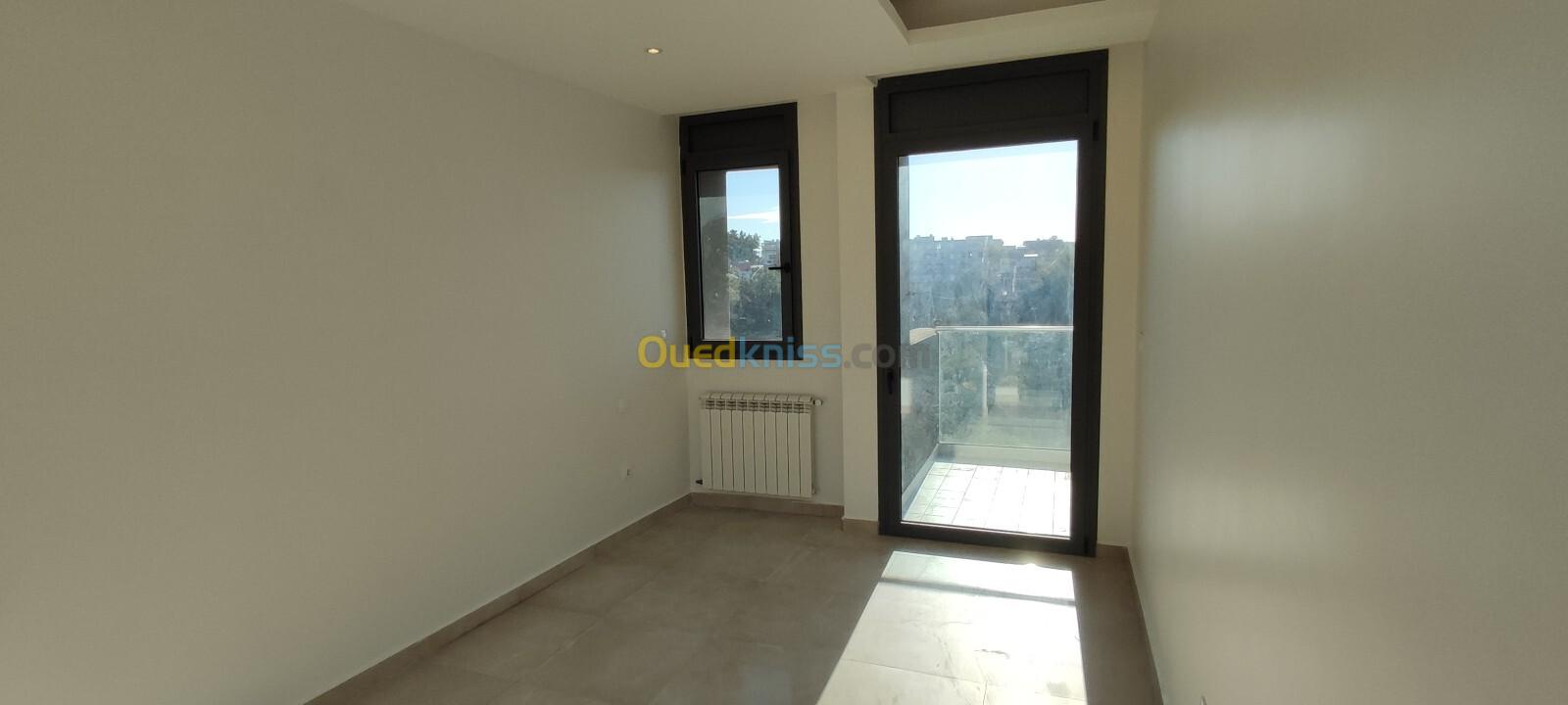 Location Appartement F4 Alger Cheraga