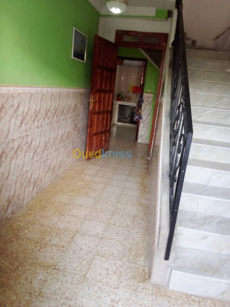 Location vacances Appartement F3 Jijel Ziama mansouriah