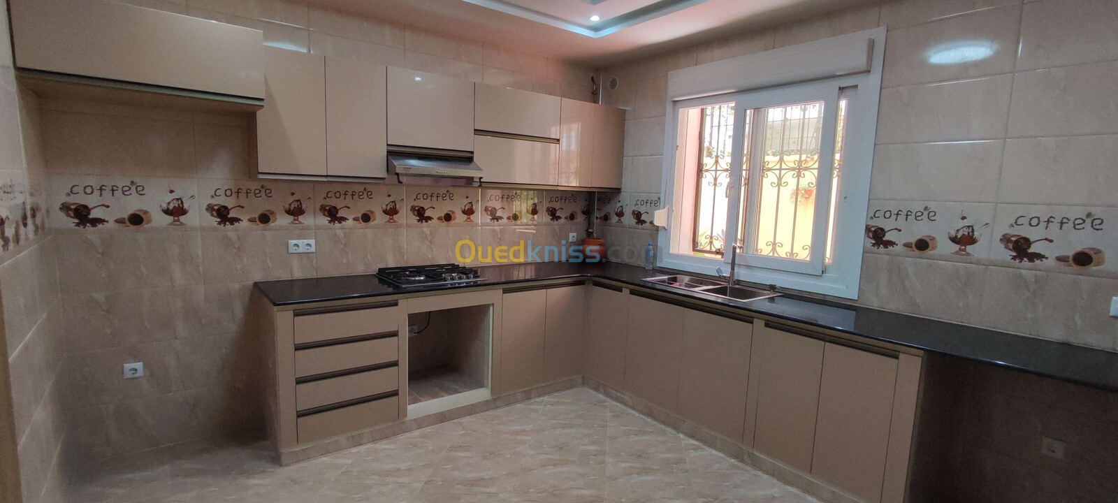 Location Appartement F4 Alger Cheraga