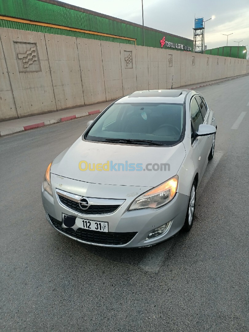 Opel Astra 2012 Astra