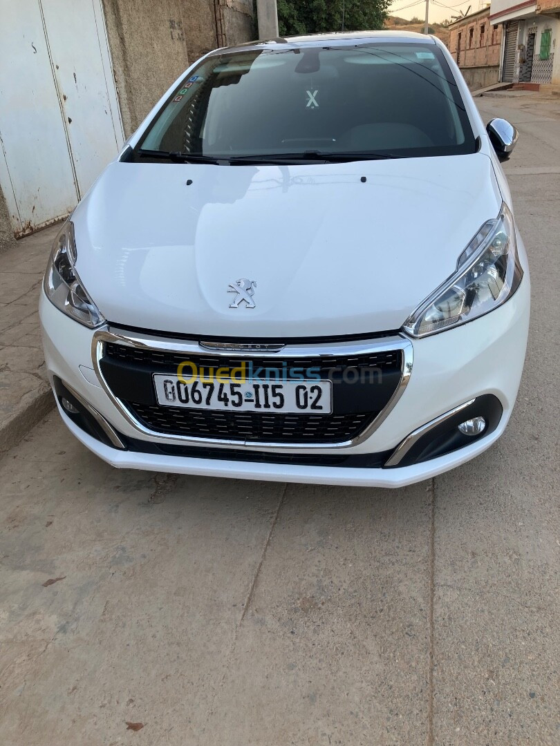 Peugeot 208 2015 Allure Facelift