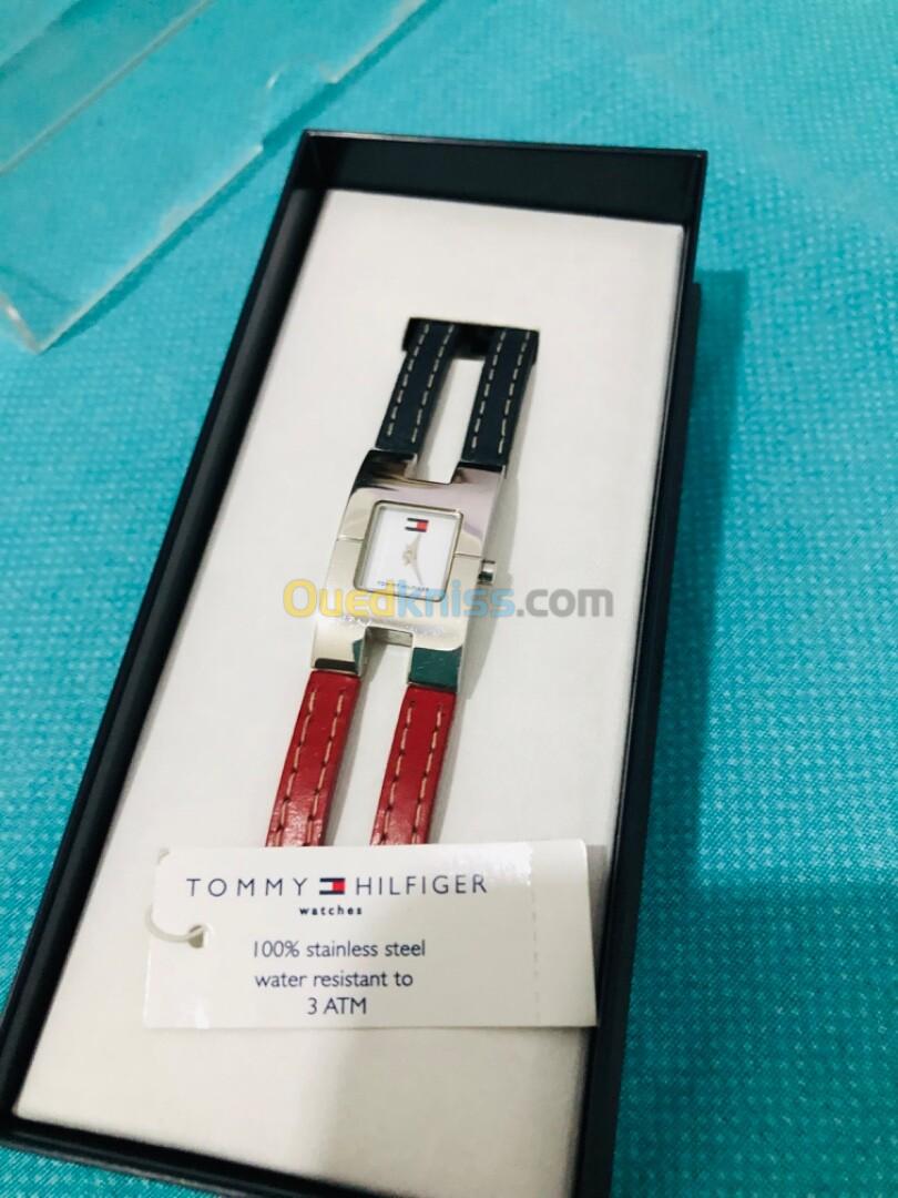 TOMMY HILFIGER Originale- très bon état 