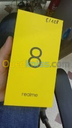 realme 8