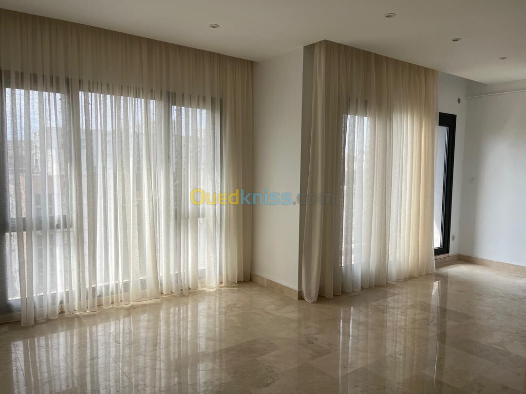 Location Appartement F3 Alger Hydra