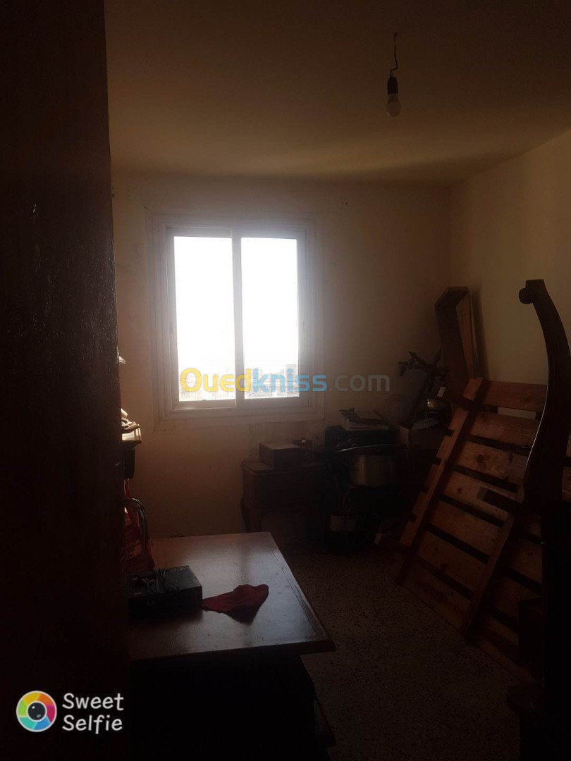 Vente Appartement F3 Alger Ain benian