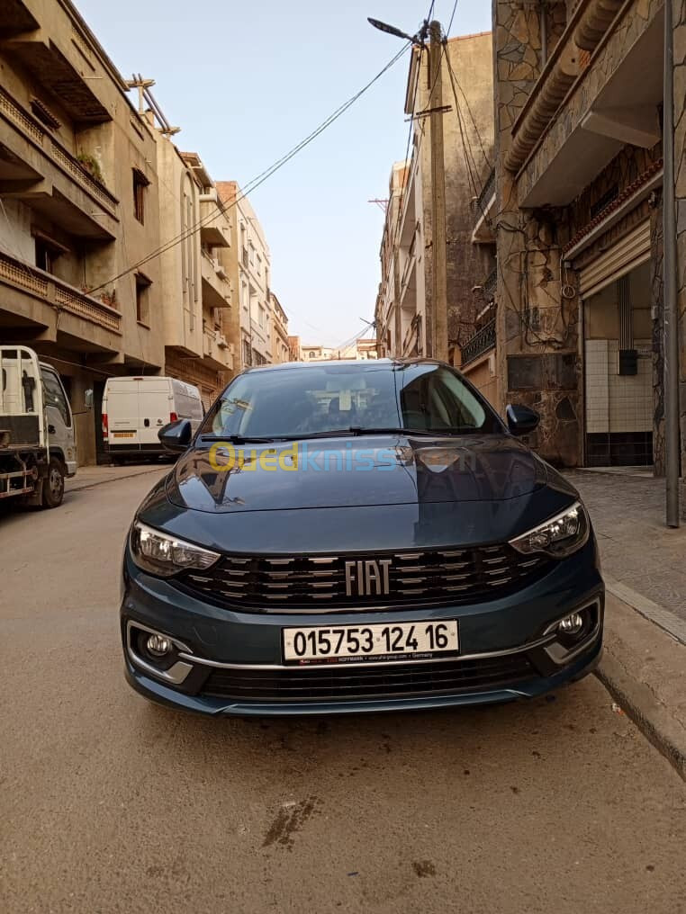 Fiat Tipo 2024 