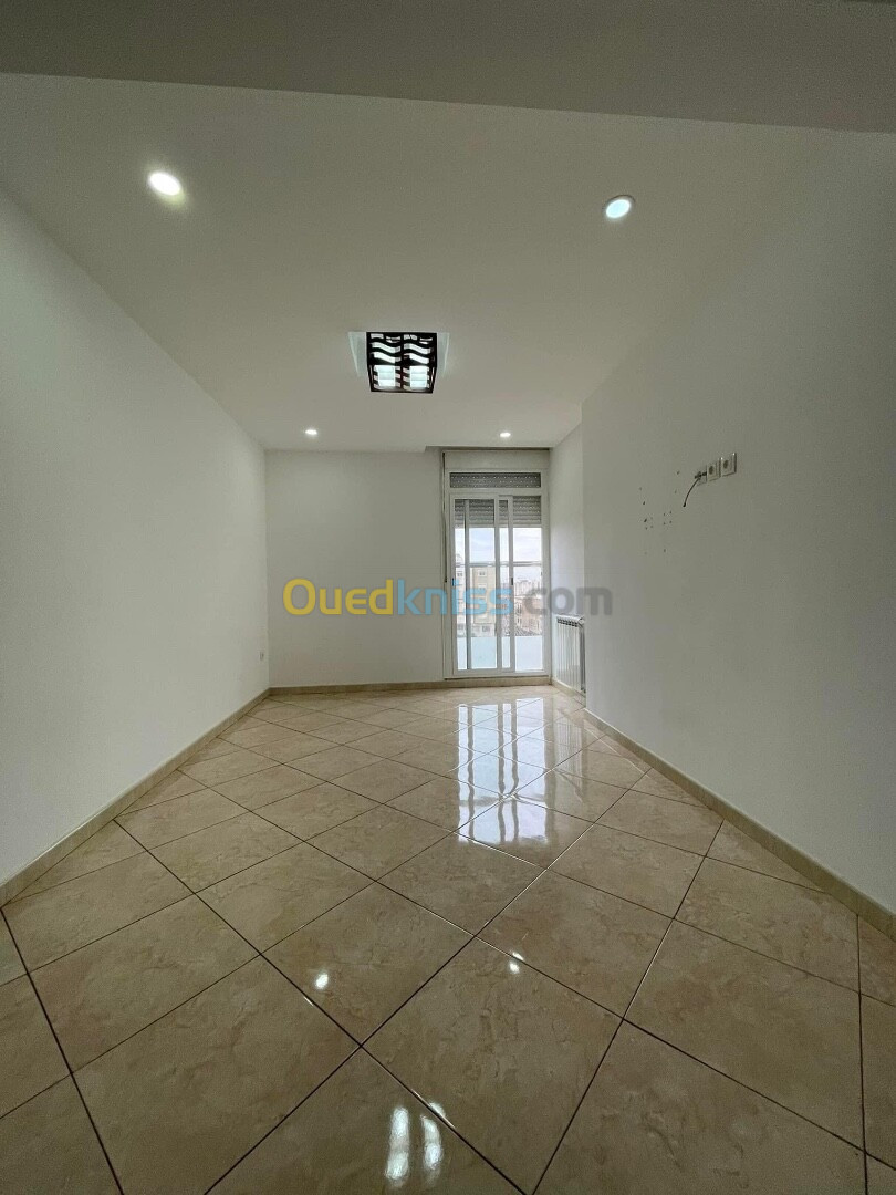 Vente Appartement F3 Oran Bir el djir