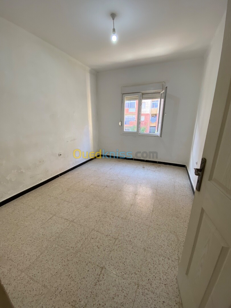 Location Appartement F4 Alger Mahelma