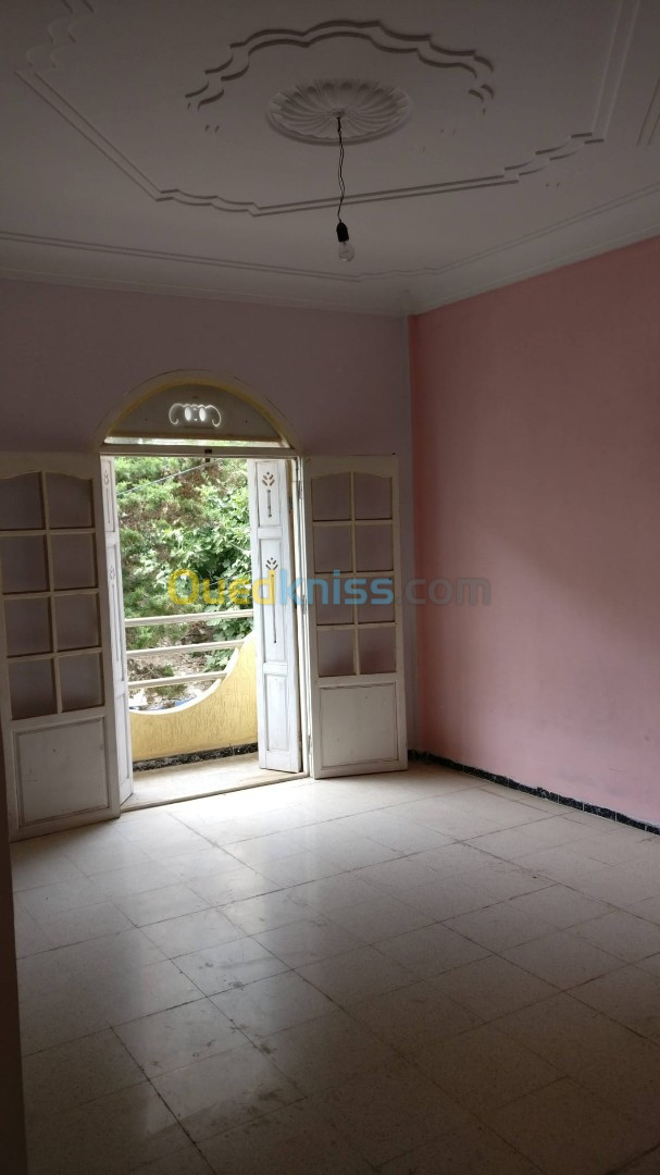 Location Niveau De Villa F4 Alger Rais hamidou