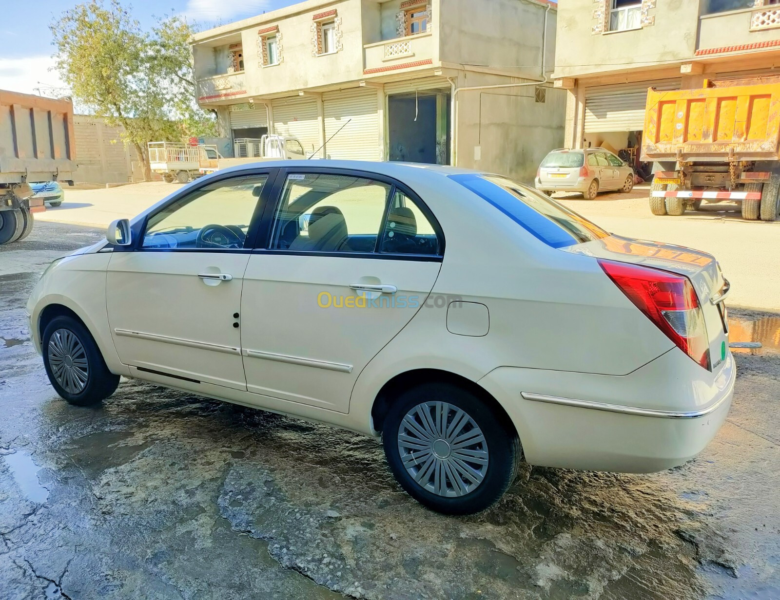 Tata Manza 2016 Safire