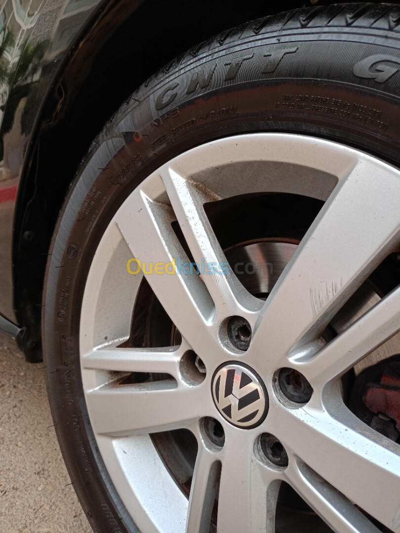 Volkswagen Polo 2013 Black et Silver