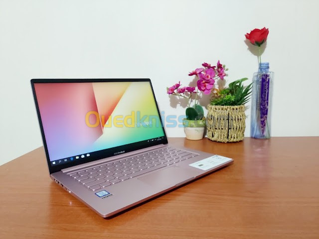 Asus VivoBook A412F Pentium Gold 5405U SonicMaster 