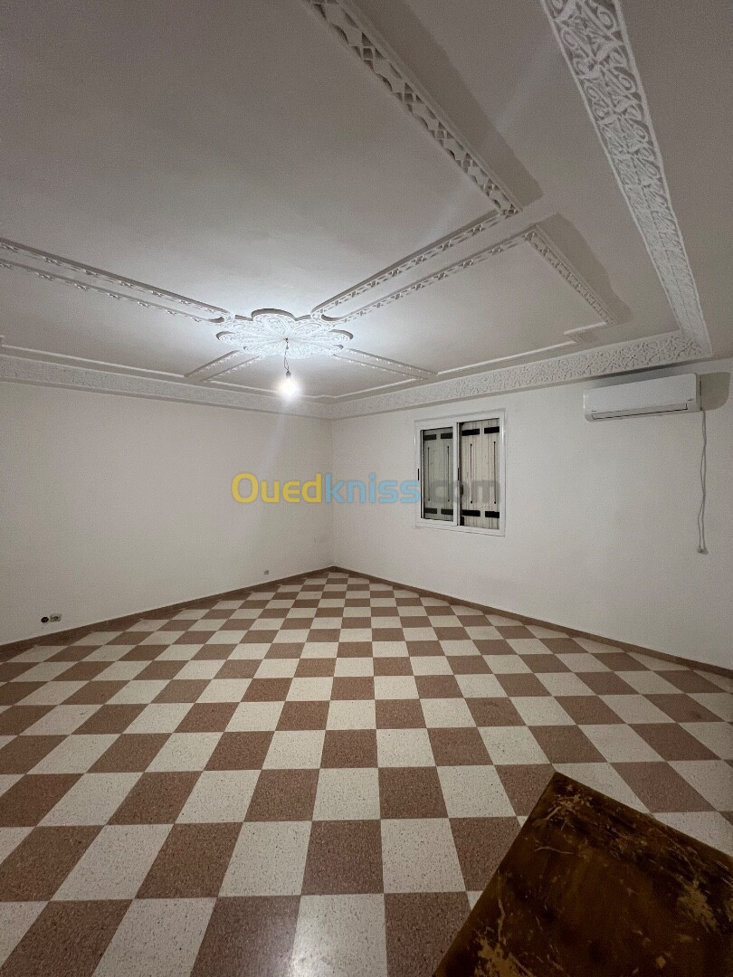 Location Appartement F3 Alger Draria