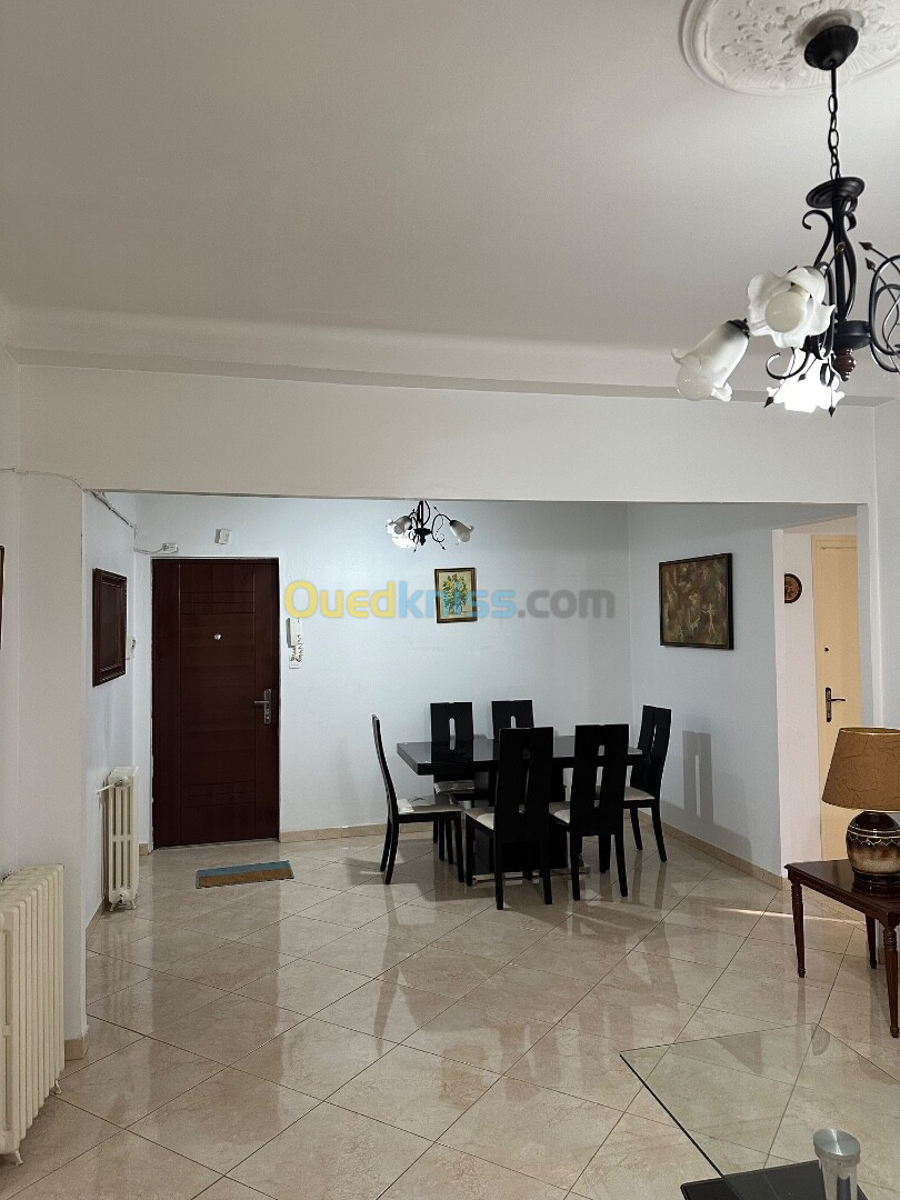 Location Appartement F4 Alger Hydra