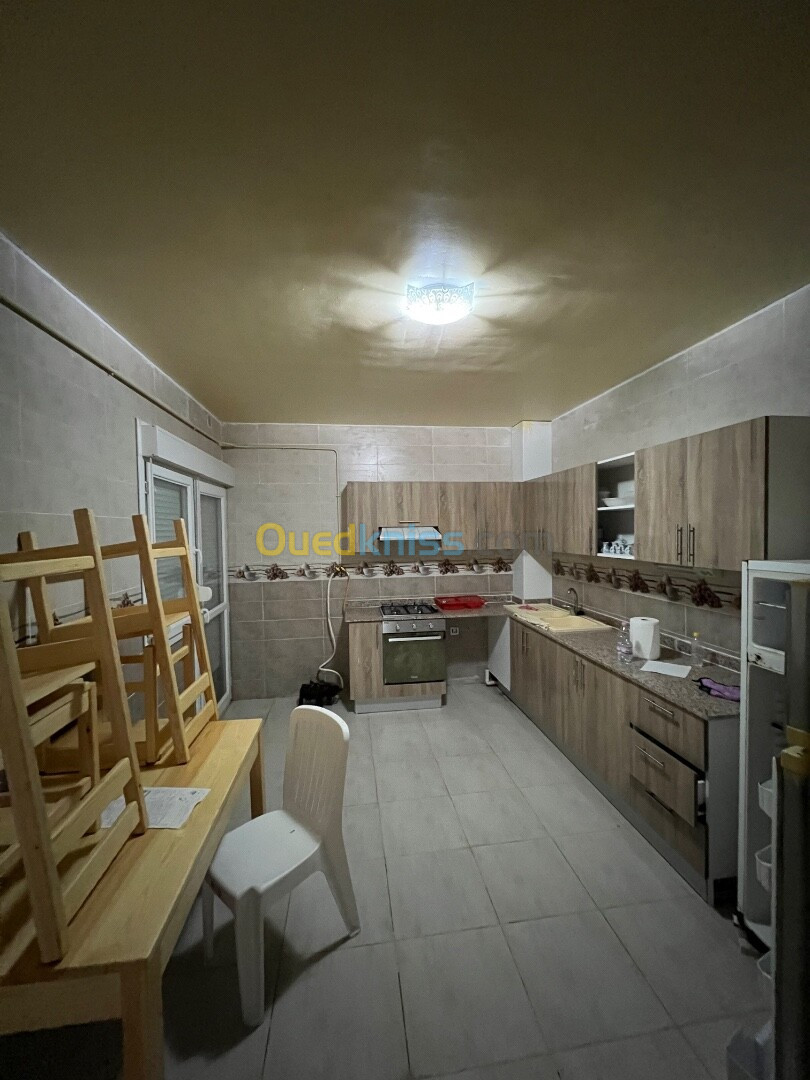 Location Appartement F5 Alger Rahmania