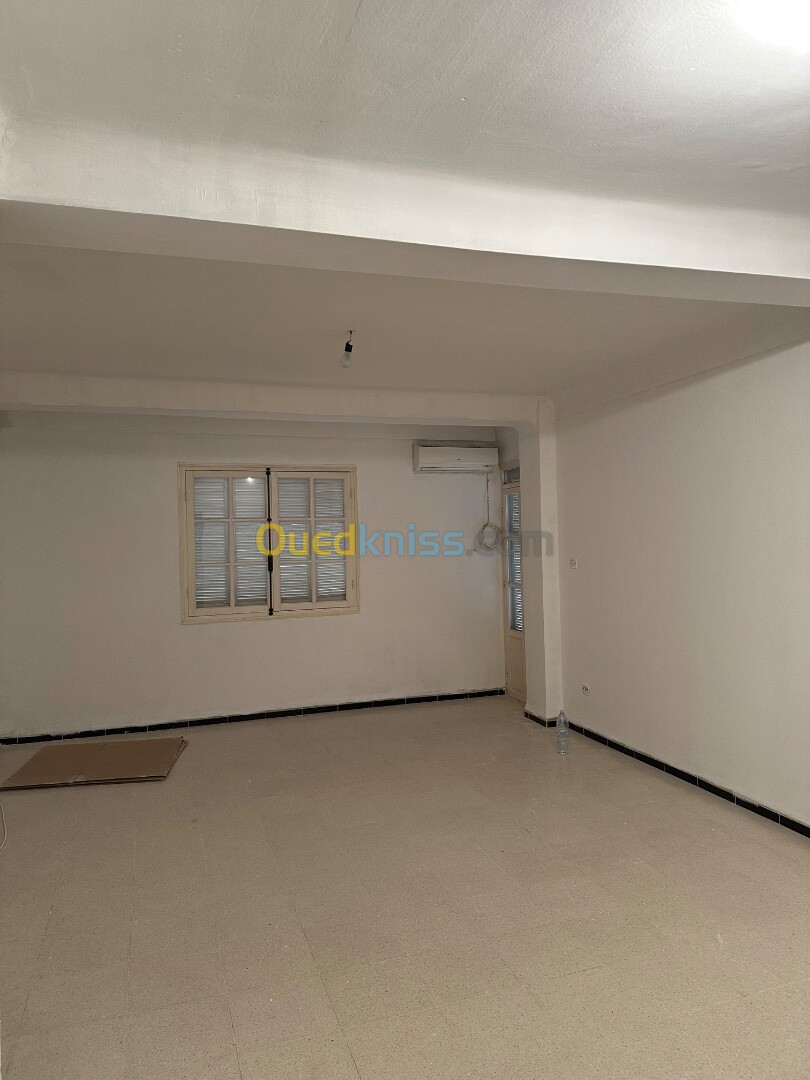 Location Appartement F3 Alger Souidania