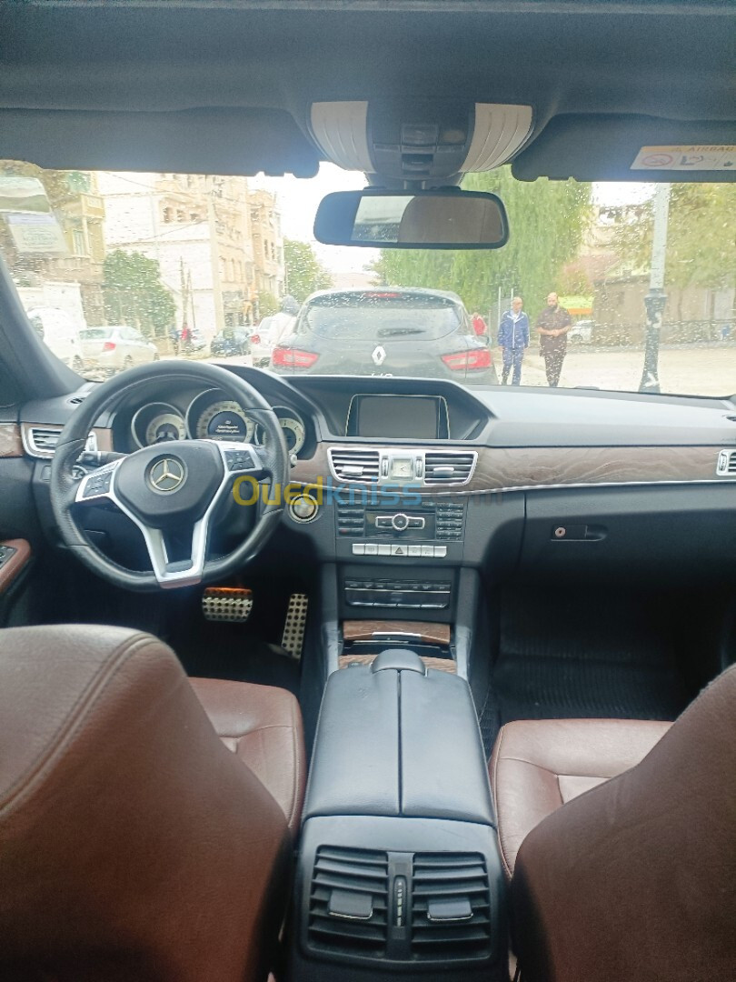 Mercedes Classe E 2015 Technologie +