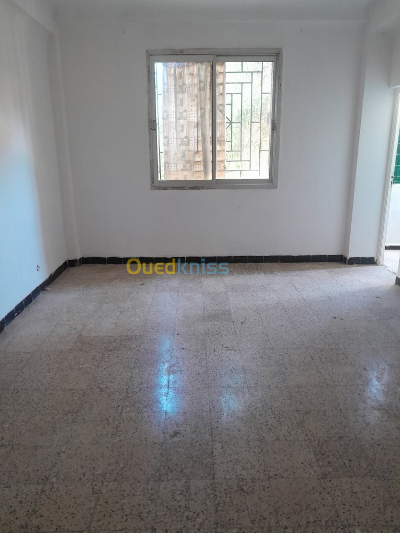 Vente Appartement F3 Alger Ain taya