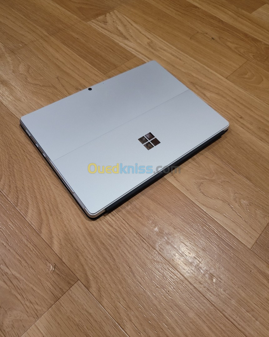 Surface pro 8 