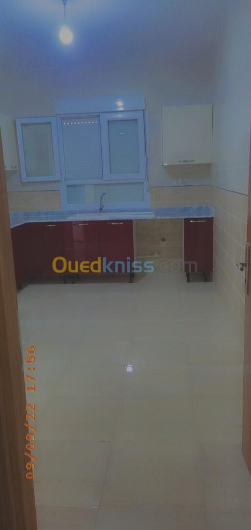 Location Appartement F4 Alger Mahelma