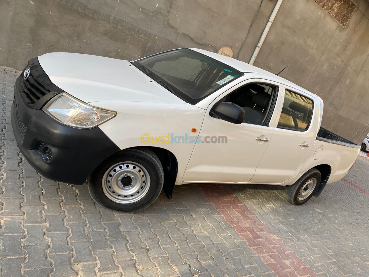 Toyota Hilux 2015 LEGEND DC 4x2