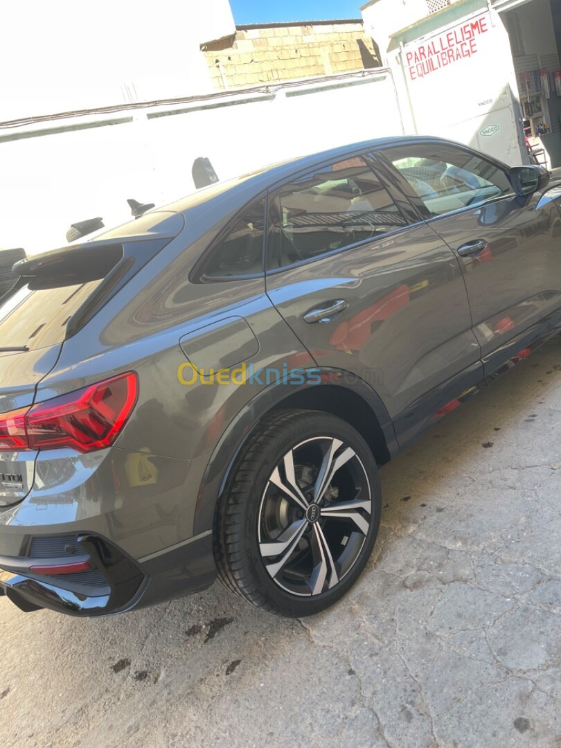 Audi Q3 2024 Sline