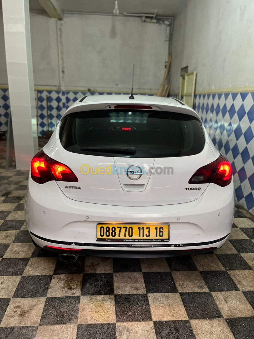 Opel Astra 2013 Astra