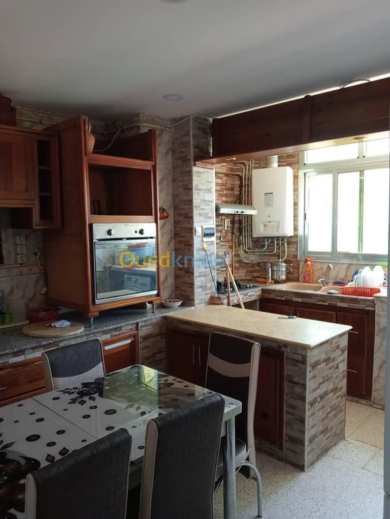 Location vacances Appartement F3 Boumerdès Tidjelabine