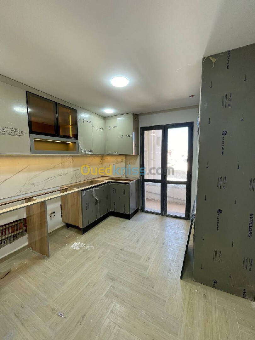 Vente Appartement F3 Alger Bordj el bahri