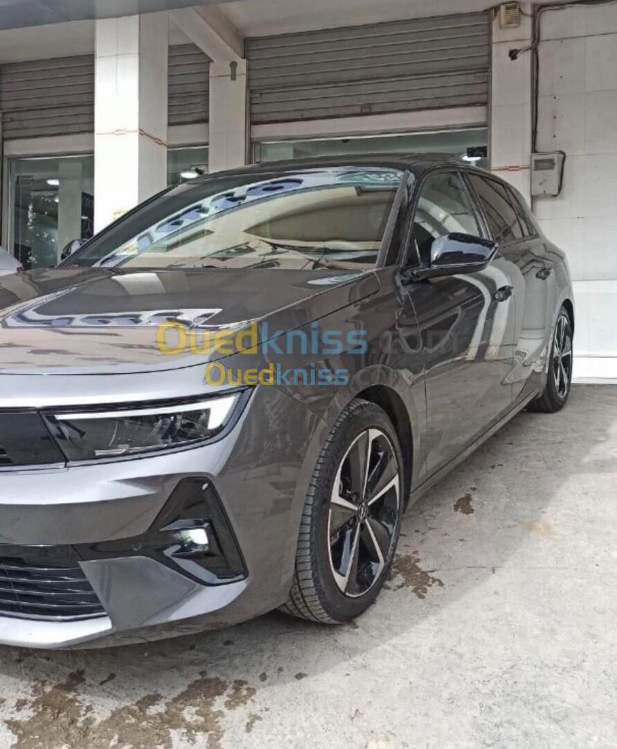 Opel Astra 2024 Gs line