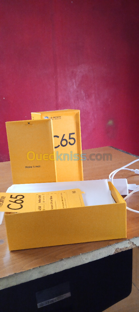 realme c65