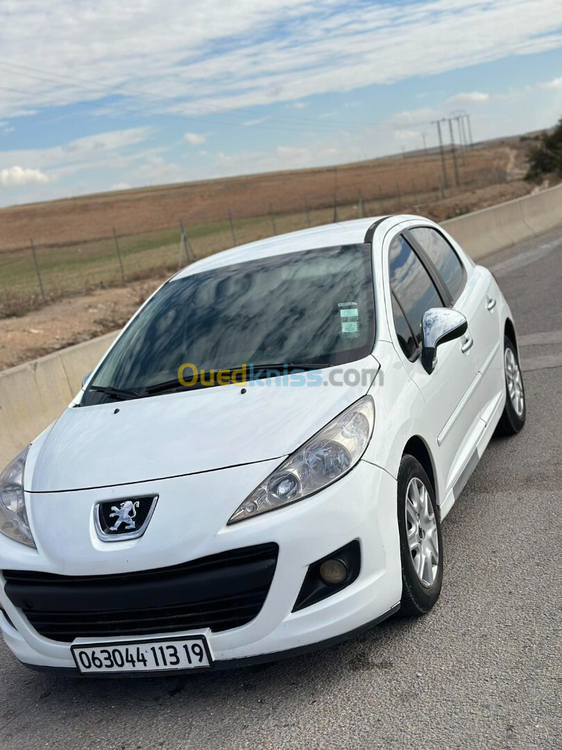 Peugeot 207 2013 