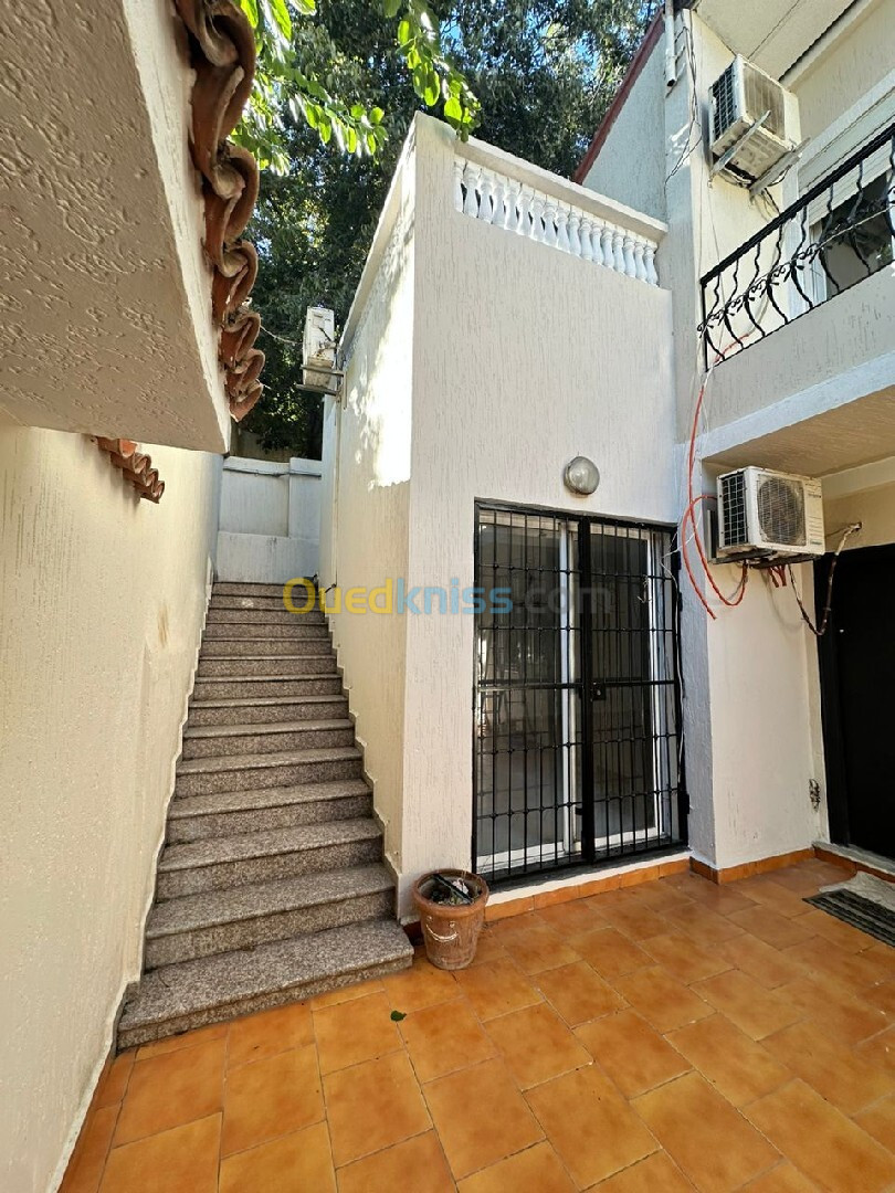 Vente Niveau De Villa F5 Alger Hydra