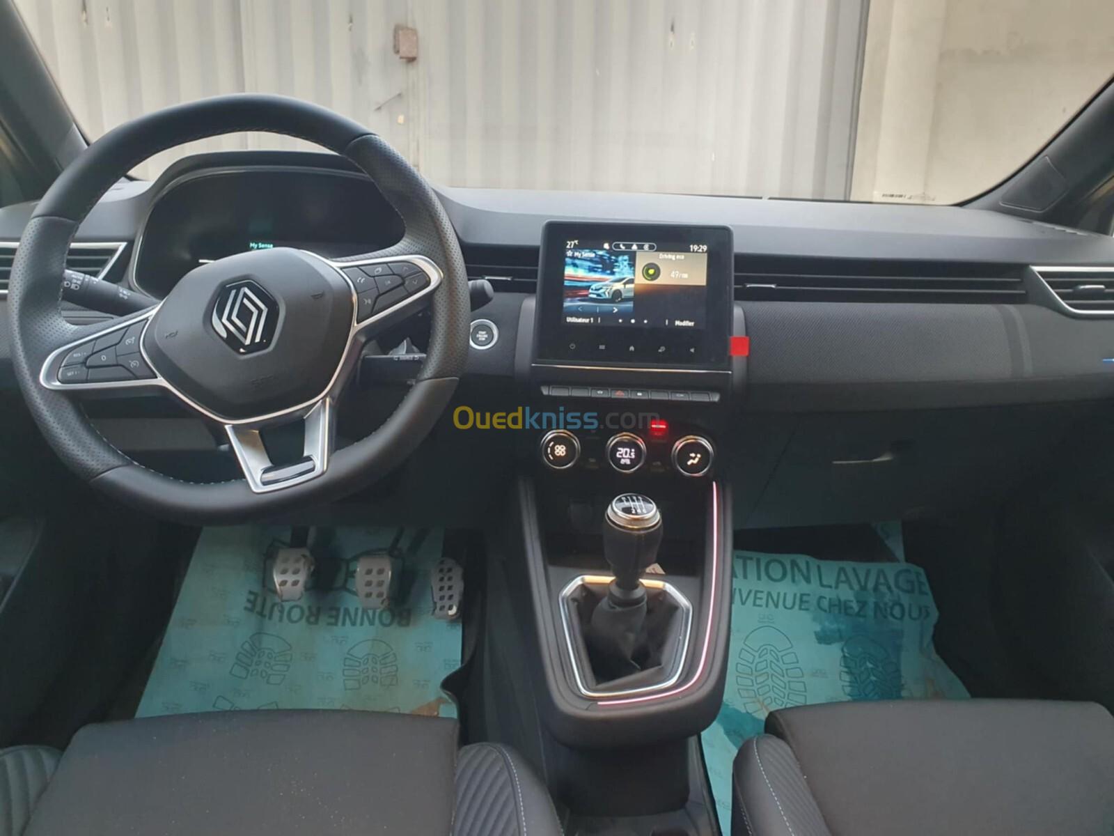 Renault Clio 2024 5