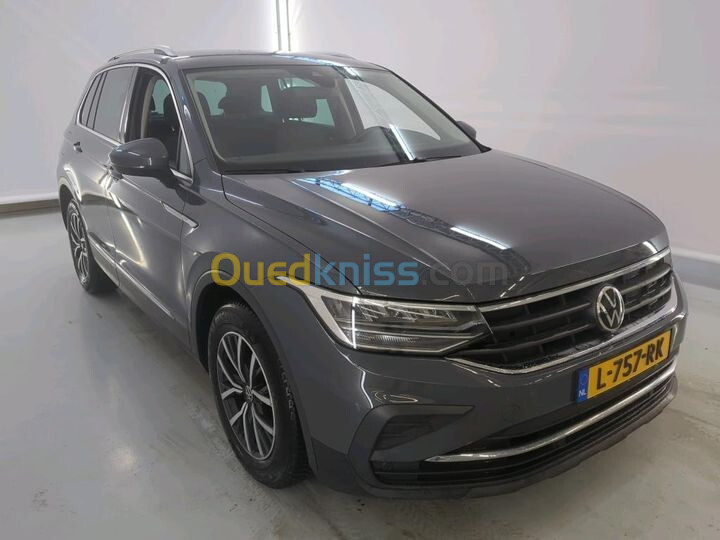 Volkswagen Tiguan 2021 Life