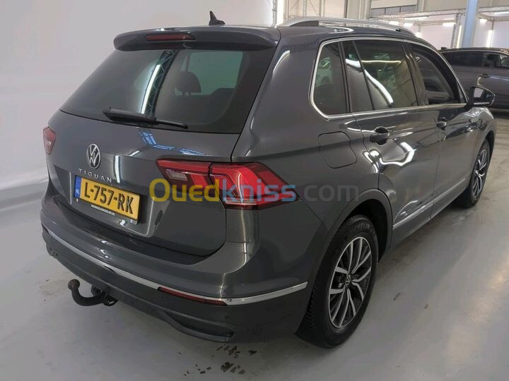 Volkswagen Tiguan 2021 Life