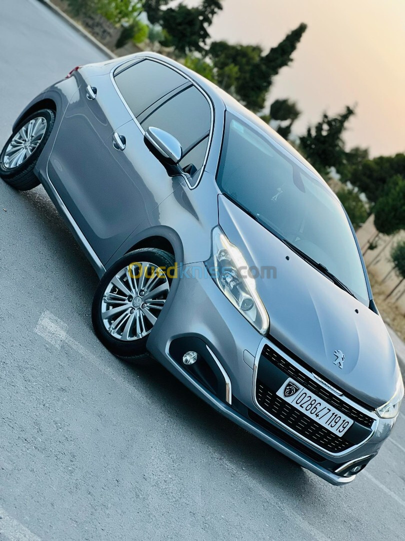 Peugeot 208 2019 Allure