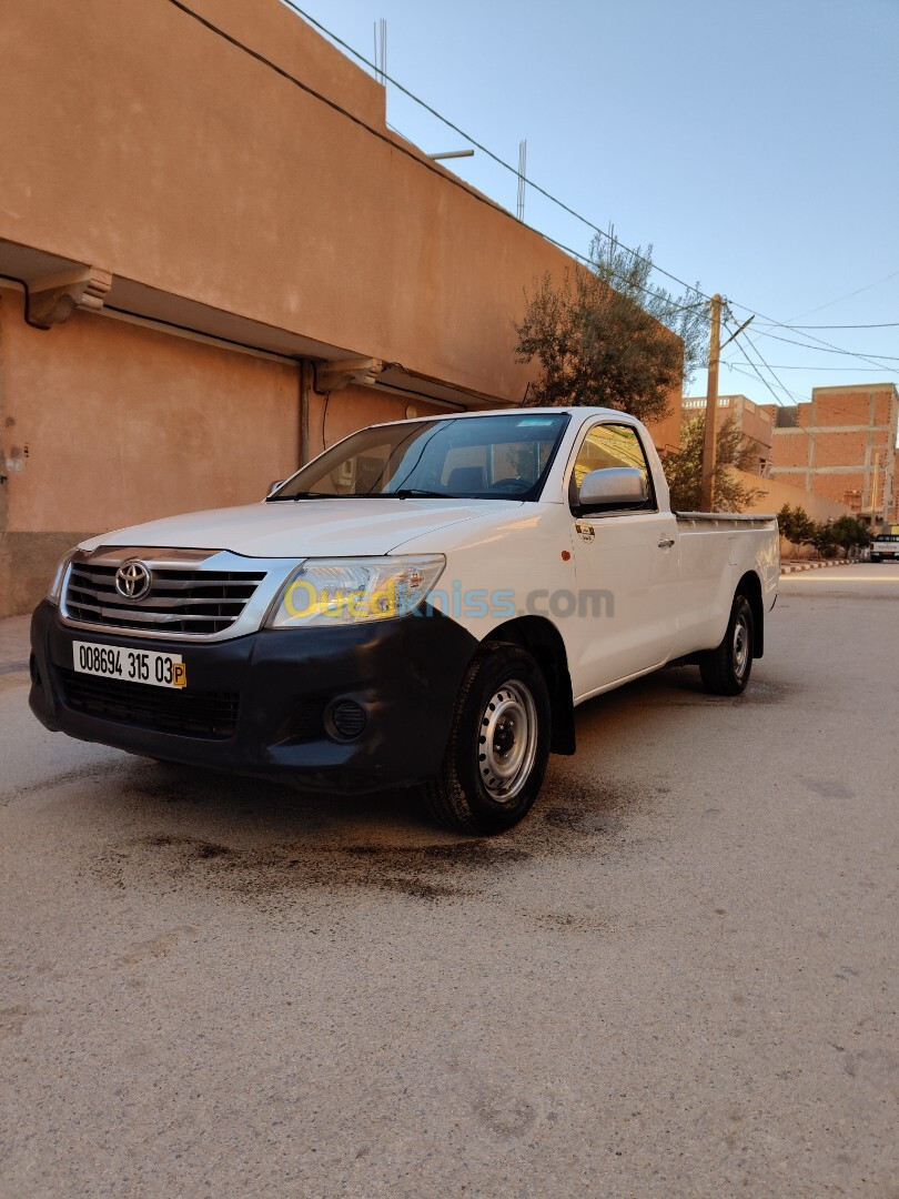 Toyota Hilux 2015 