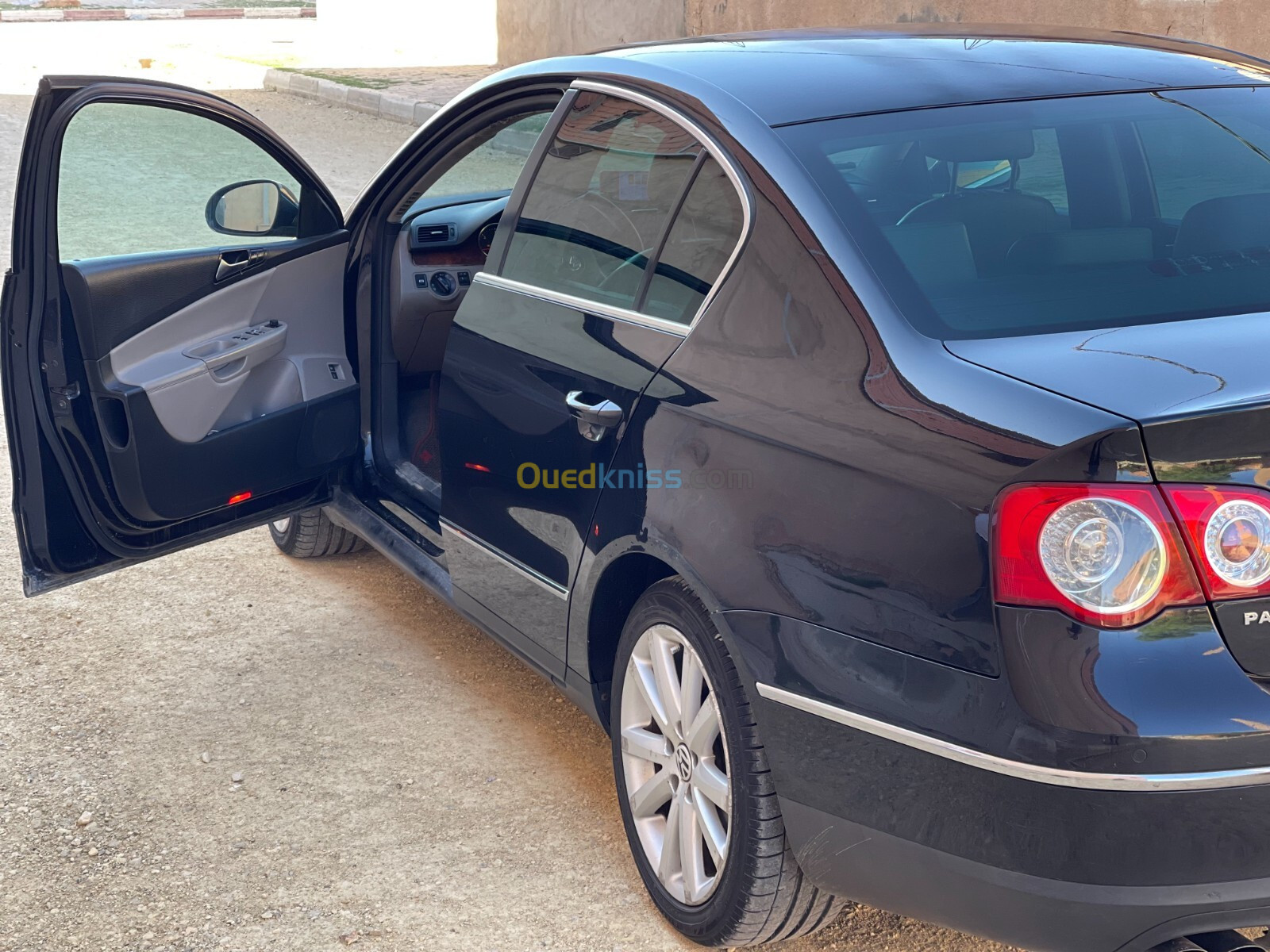 Volkswagen Passat 2010 