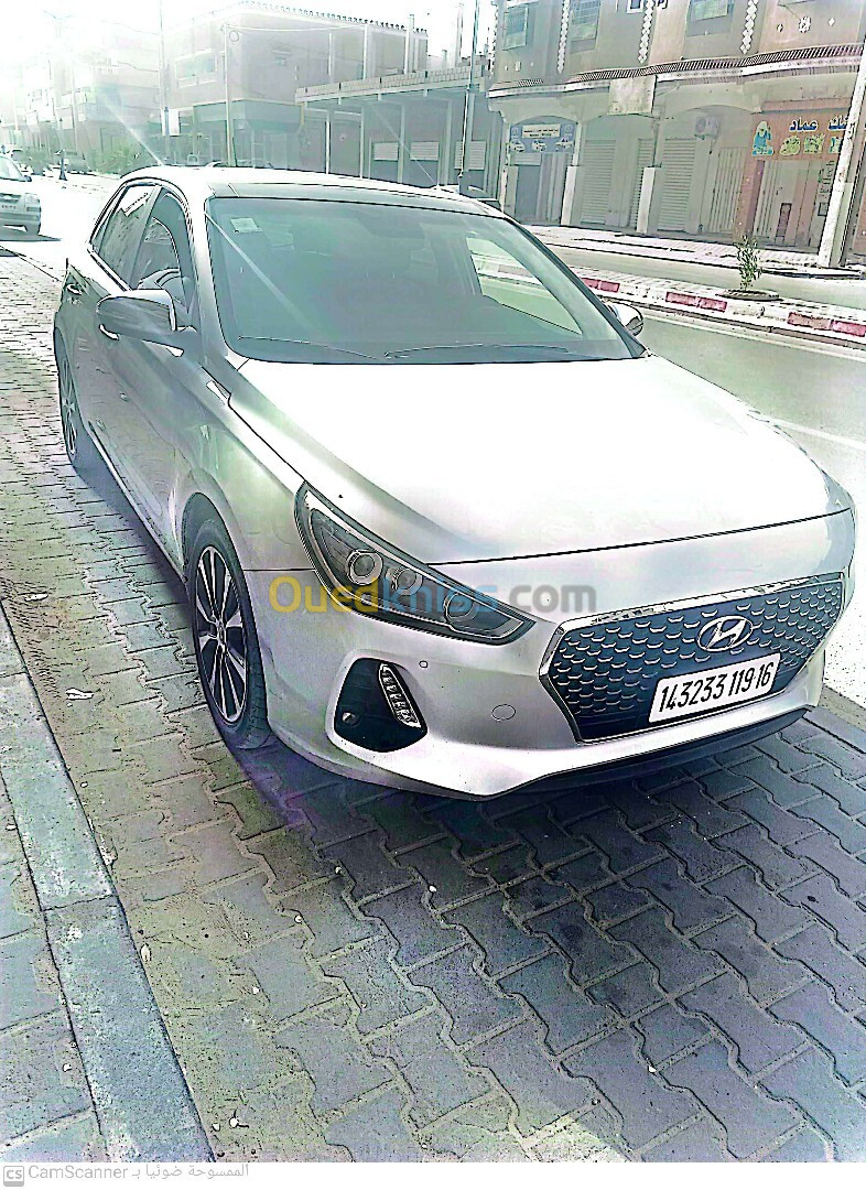 Hyundai i30 2019 Toute options