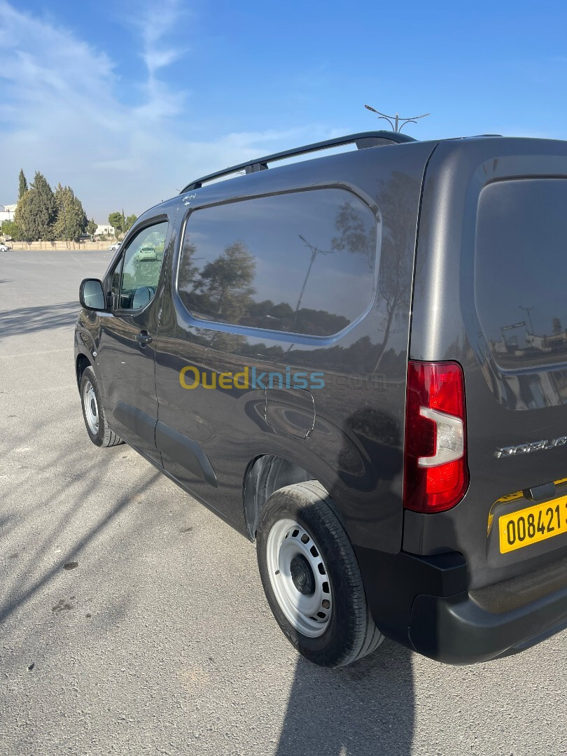 Fiat doblo 2023 