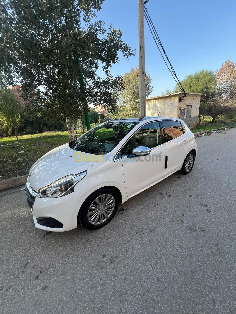 Peugeot 208 2019 Allure