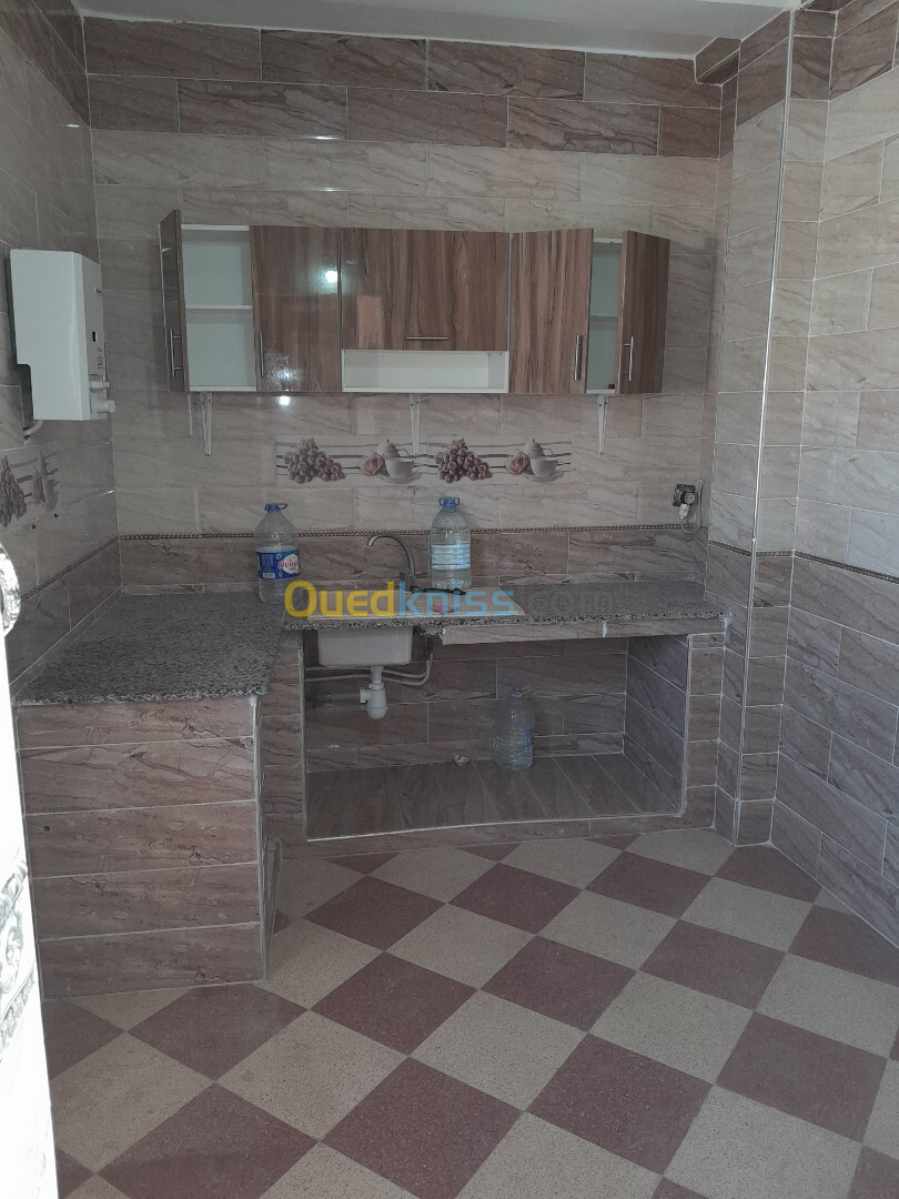 Location Appartement F2 Tipaza Kolea