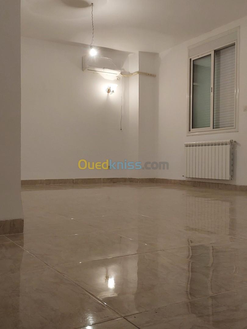 Location Appartement F5 Alger Bir mourad rais