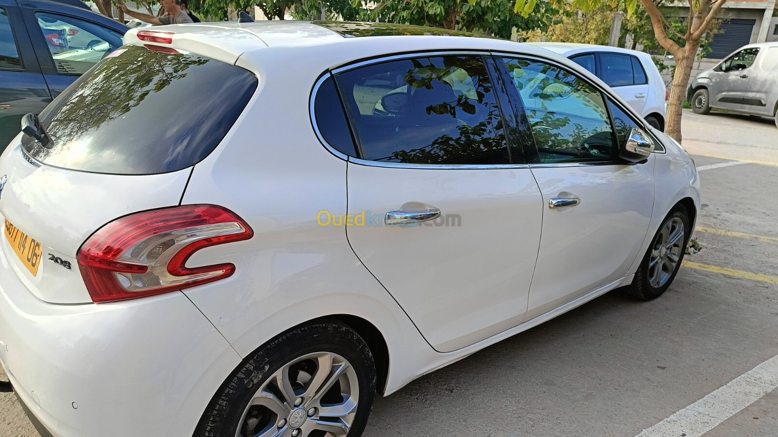 Peugeot 208 2014 Allure