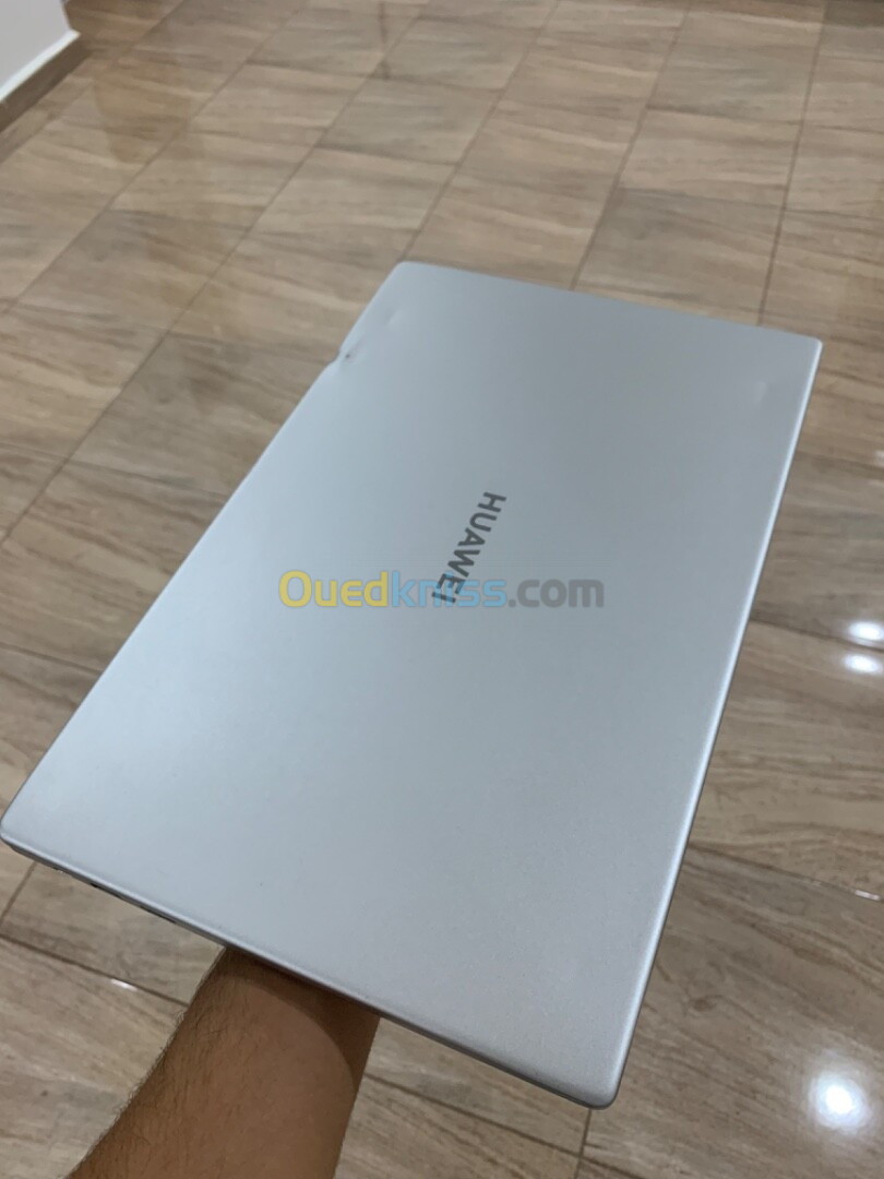 Matebook d15