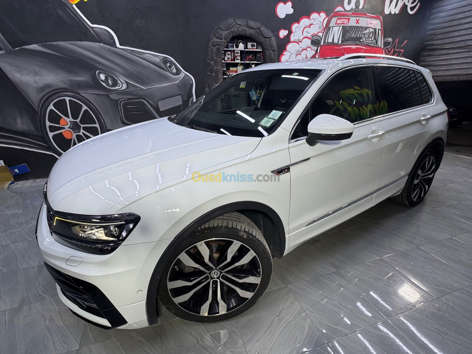 Volkswagen Tiguan 2019 R Line