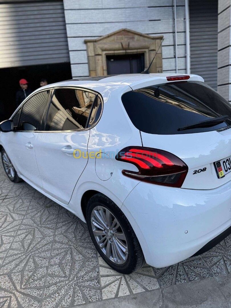 Peugeot 208 2019 Allure